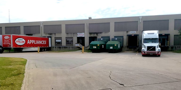 Des Moines Customer Pickup